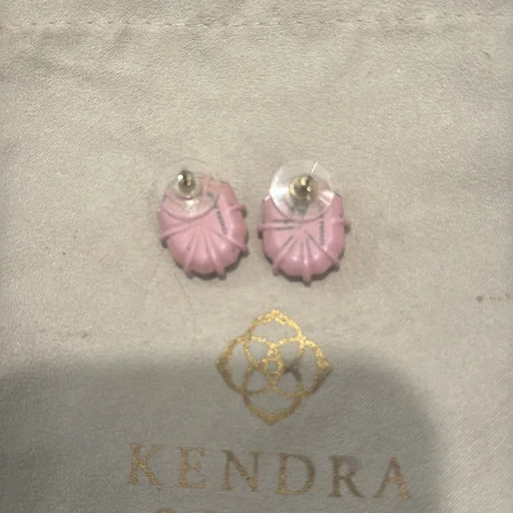 Rare Kendra Scott Morgan earrings - Picture 3 of 3